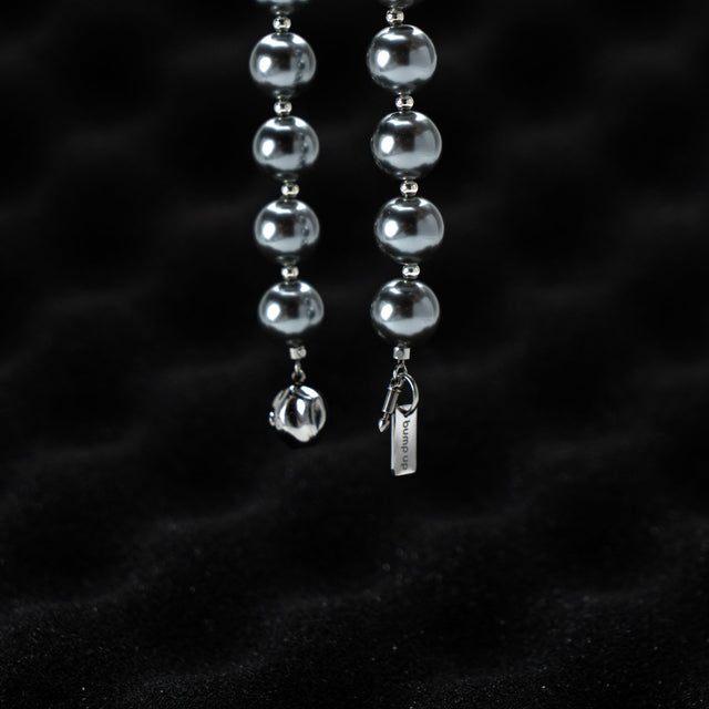 bump_up_Pearl_Necklace_Echo_Grey_Color_3
